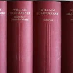 Write a passable sonnet in the style of Shakespeare.