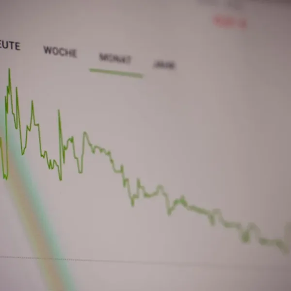 Can AI read a financial earnings report and summarize key risks?