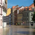 Forecast floods from satellite data