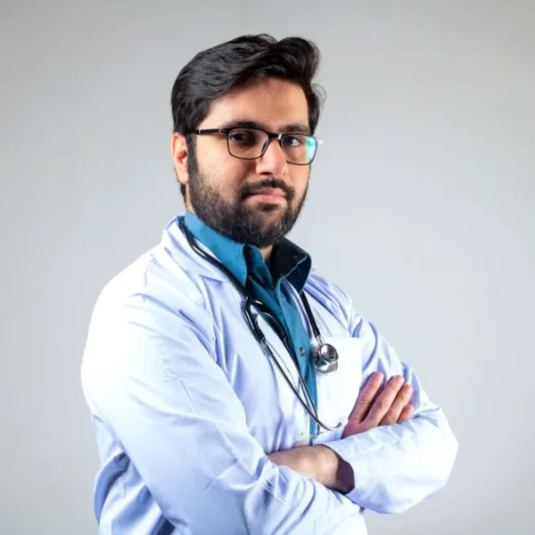 Can AI diagnose complex medical conditions with greater accuracy than human doctors?