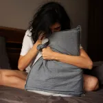 help someone to overcome social anxiety