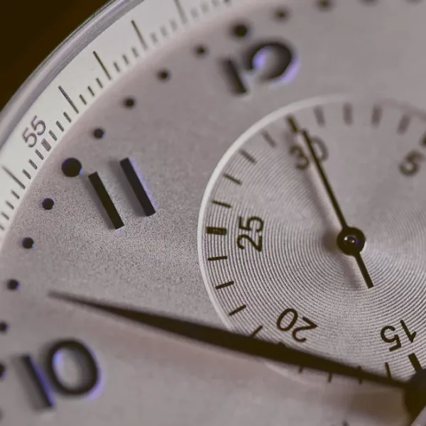 A IA pode transcrever e traduzir línguas ameaçadas com 6 horas de dados?